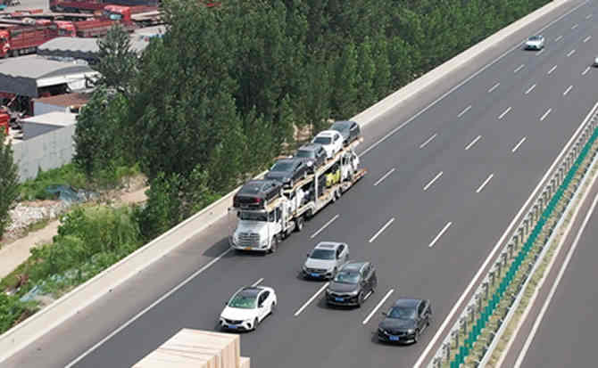 贡嘎高速公路汽车救援